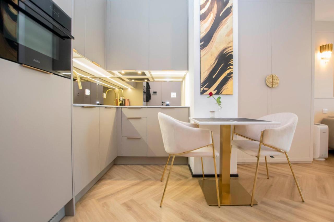 Lux Stays By Torres At K39 Krakow Ngoại thất bức ảnh