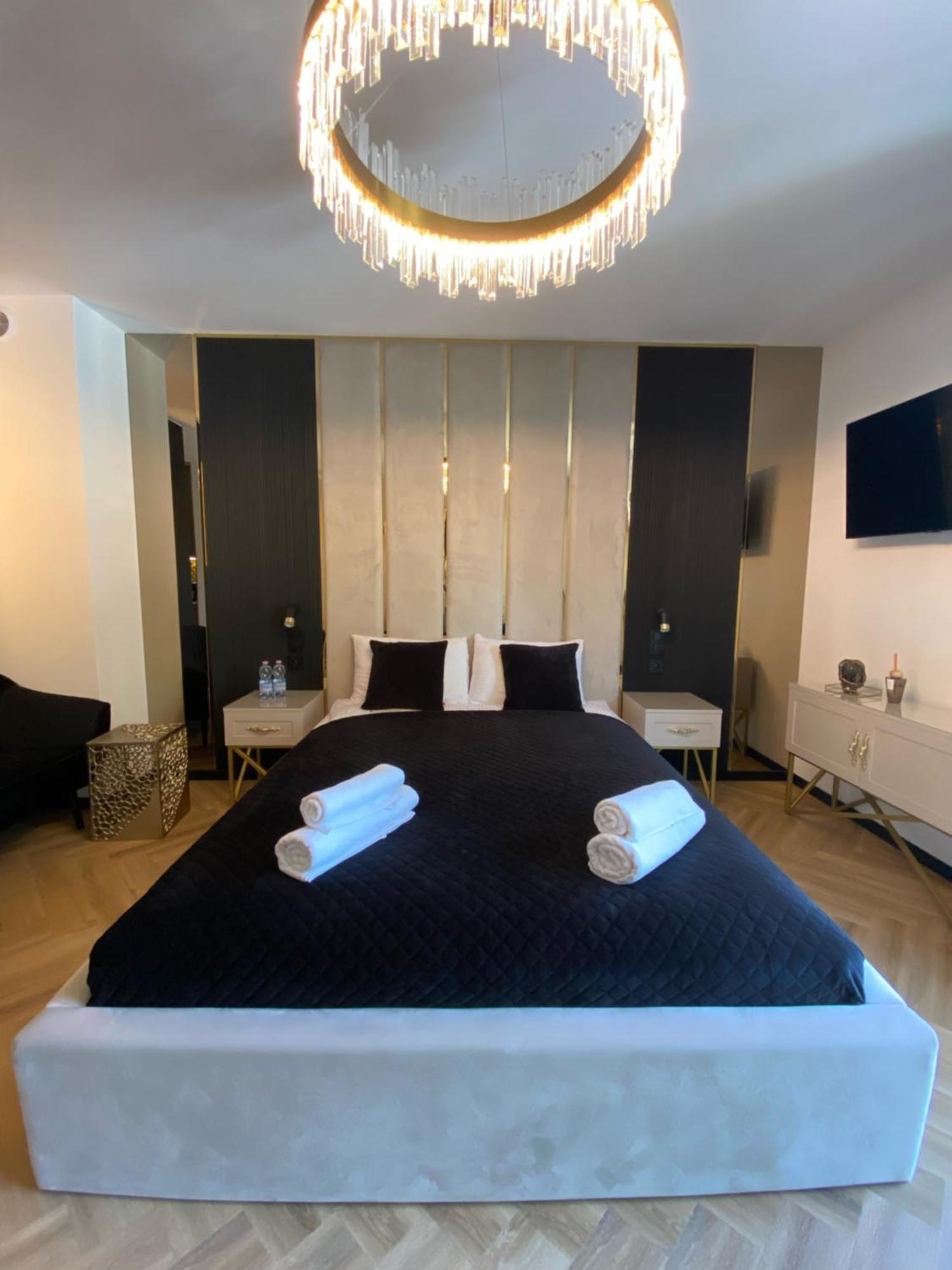 Lux Stays By Torres At K39 Krakow Ngoại thất bức ảnh