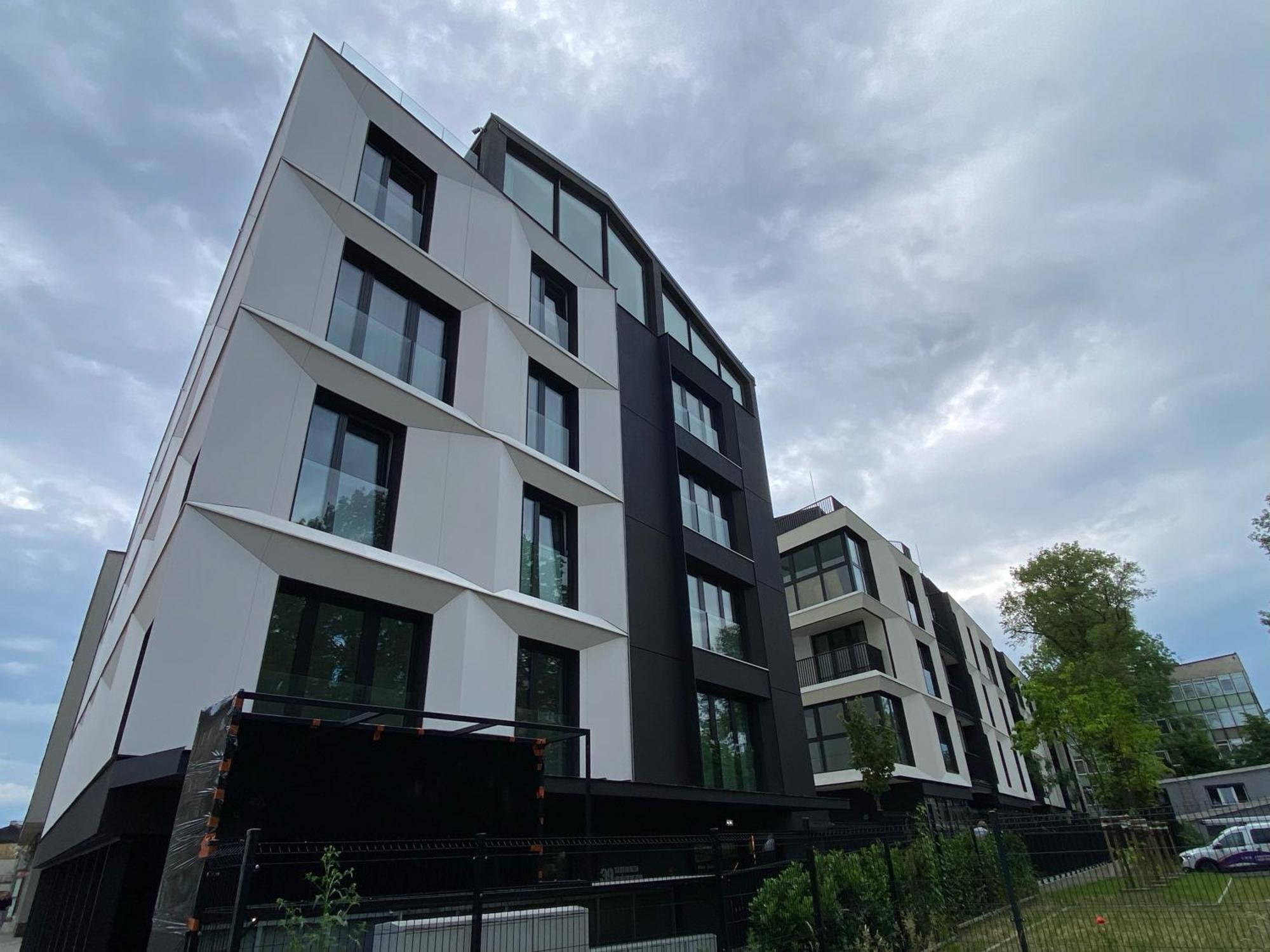 Lux Stays By Torres At K39 Krakow Ngoại thất bức ảnh