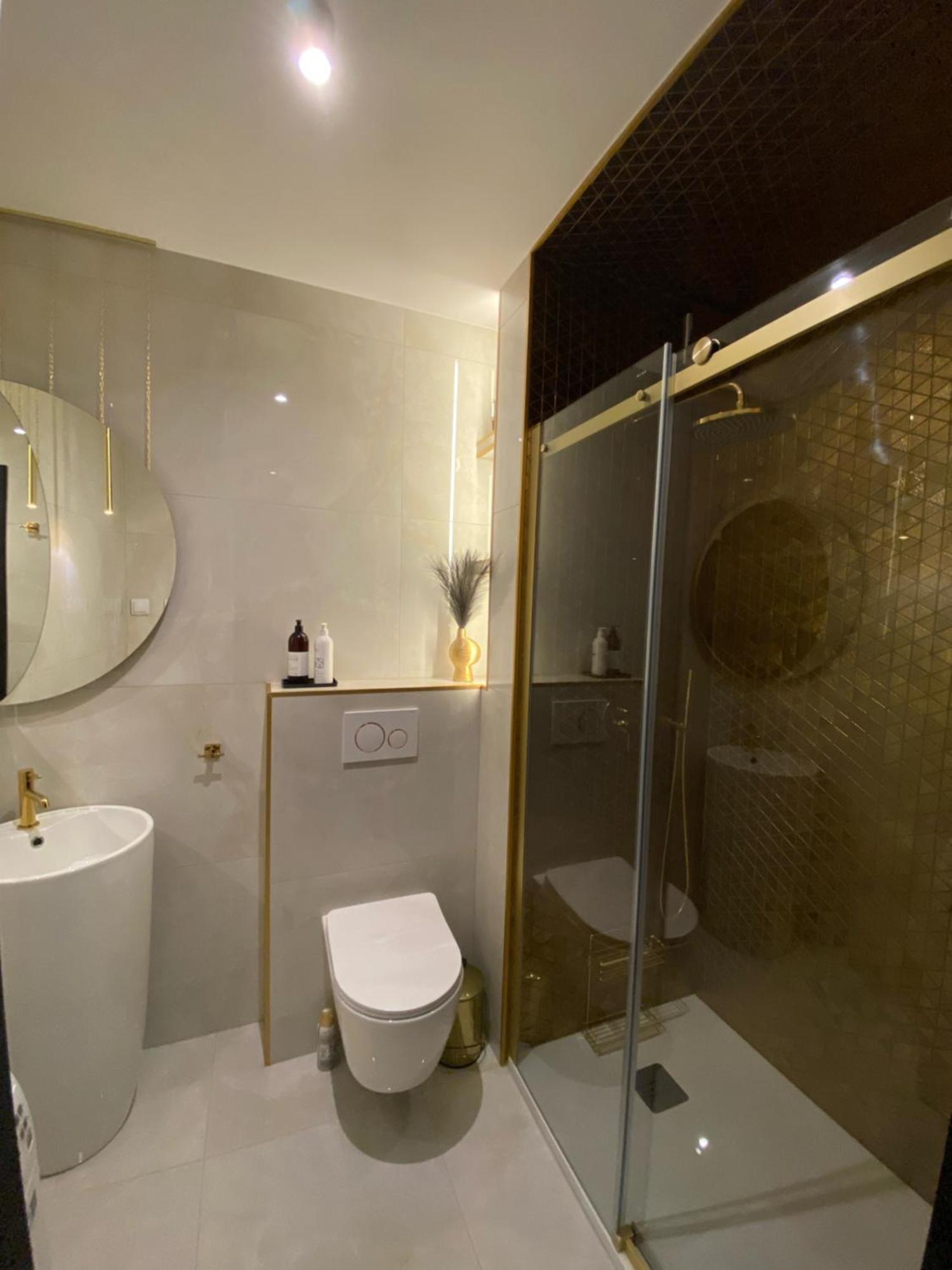 Lux Stays By Torres At K39 Krakow Ngoại thất bức ảnh