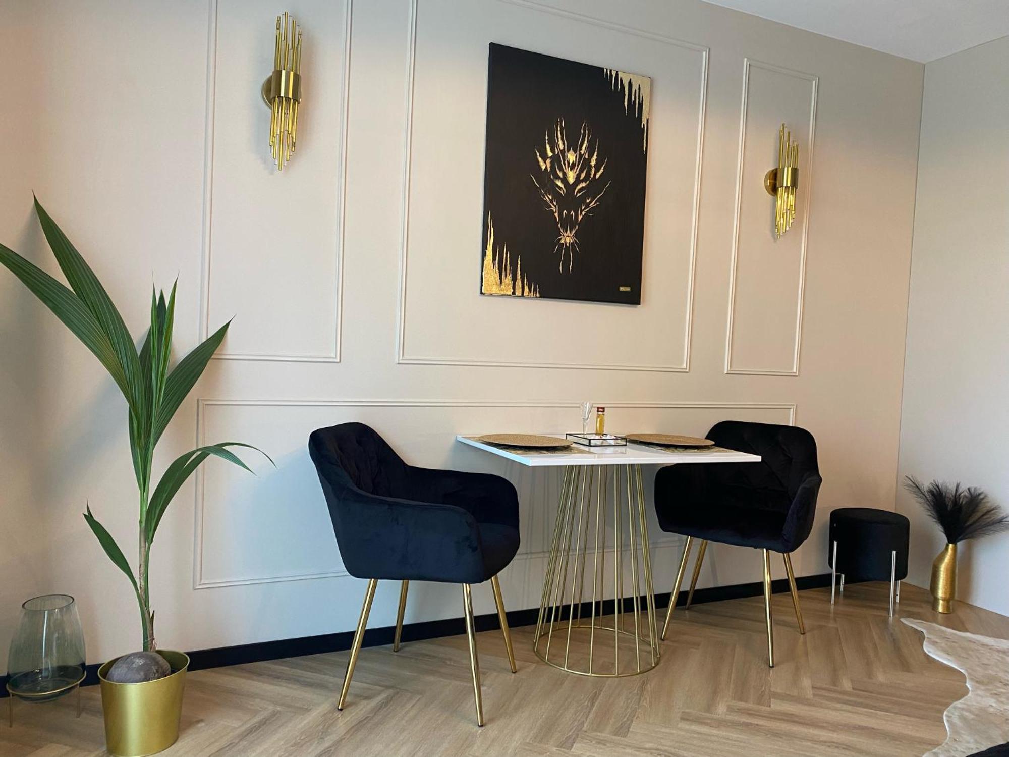 Lux Stays By Torres At K39 Krakow Ngoại thất bức ảnh