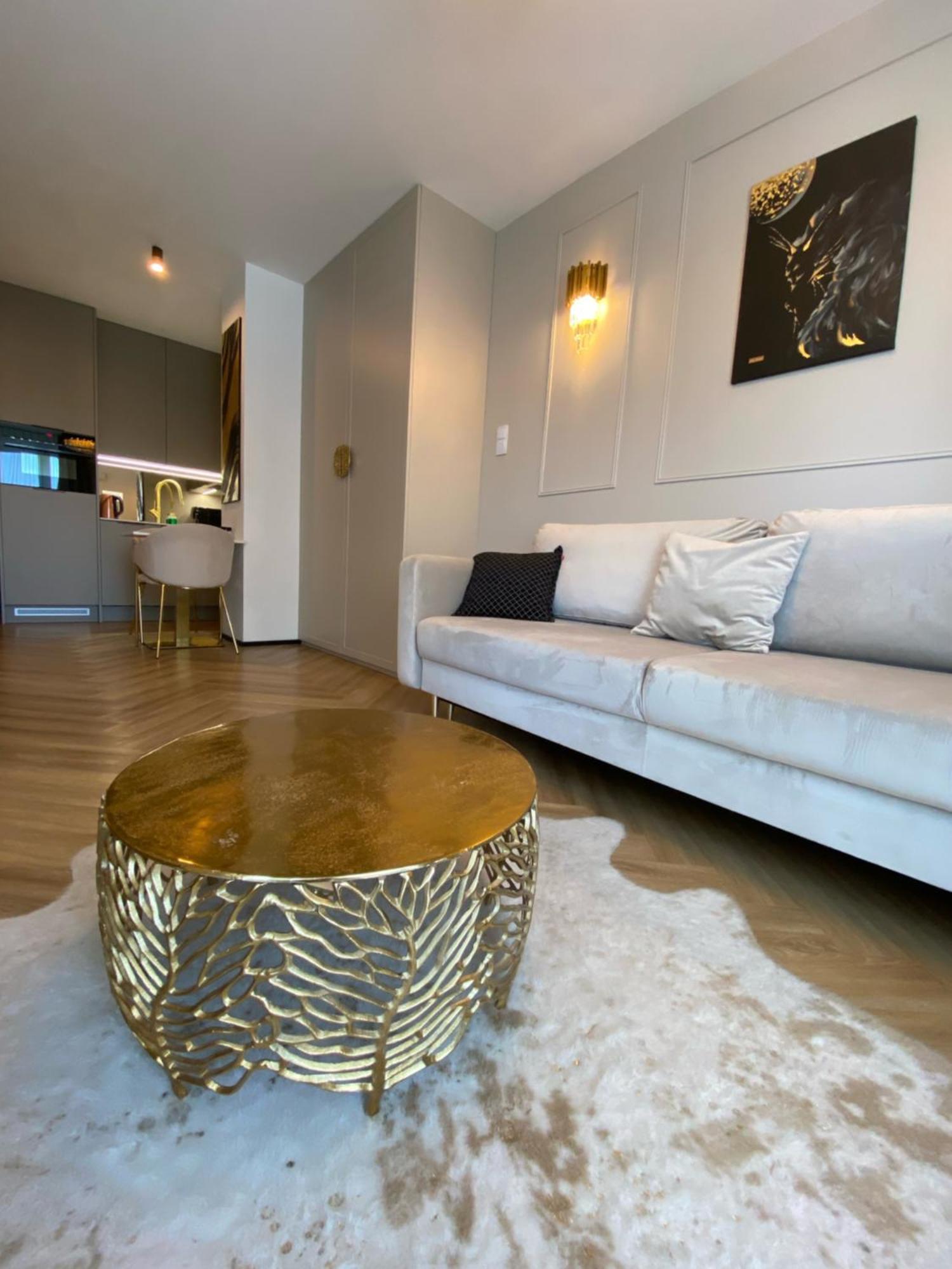 Lux Stays By Torres At K39 Krakow Ngoại thất bức ảnh
