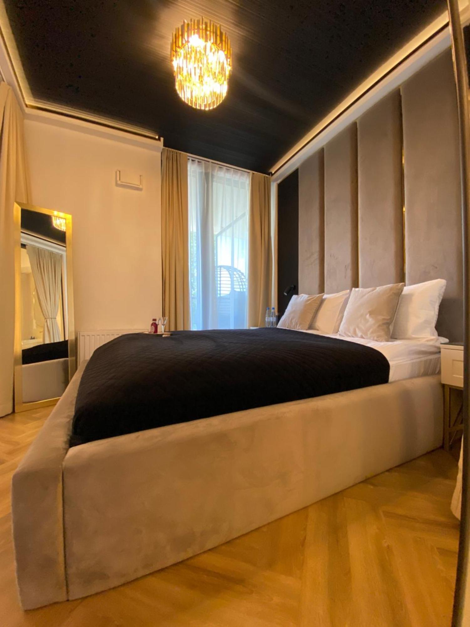 Lux Stays By Torres At K39 Krakow Ngoại thất bức ảnh