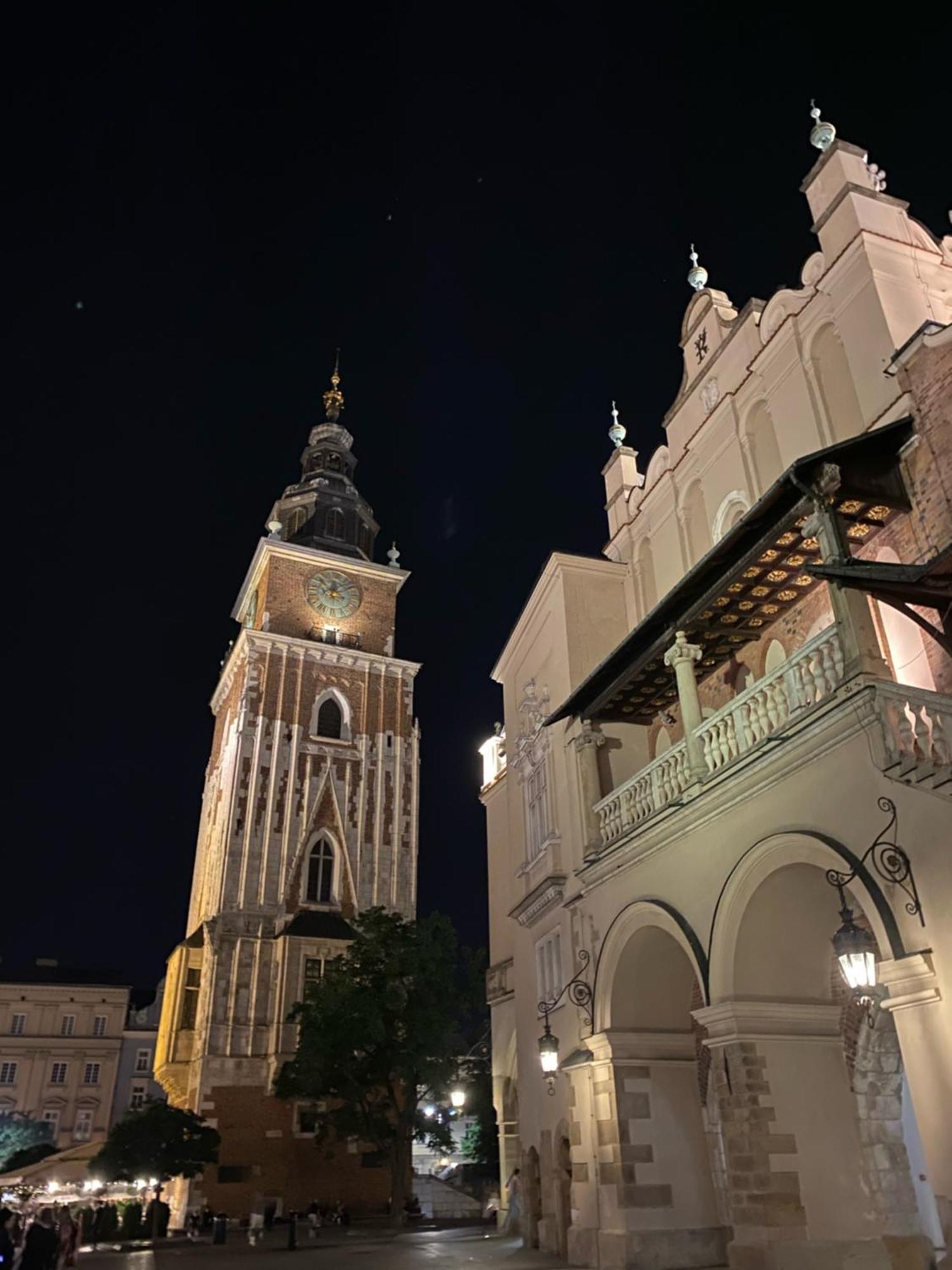 Lux Stays By Torres At K39 Krakow Ngoại thất bức ảnh